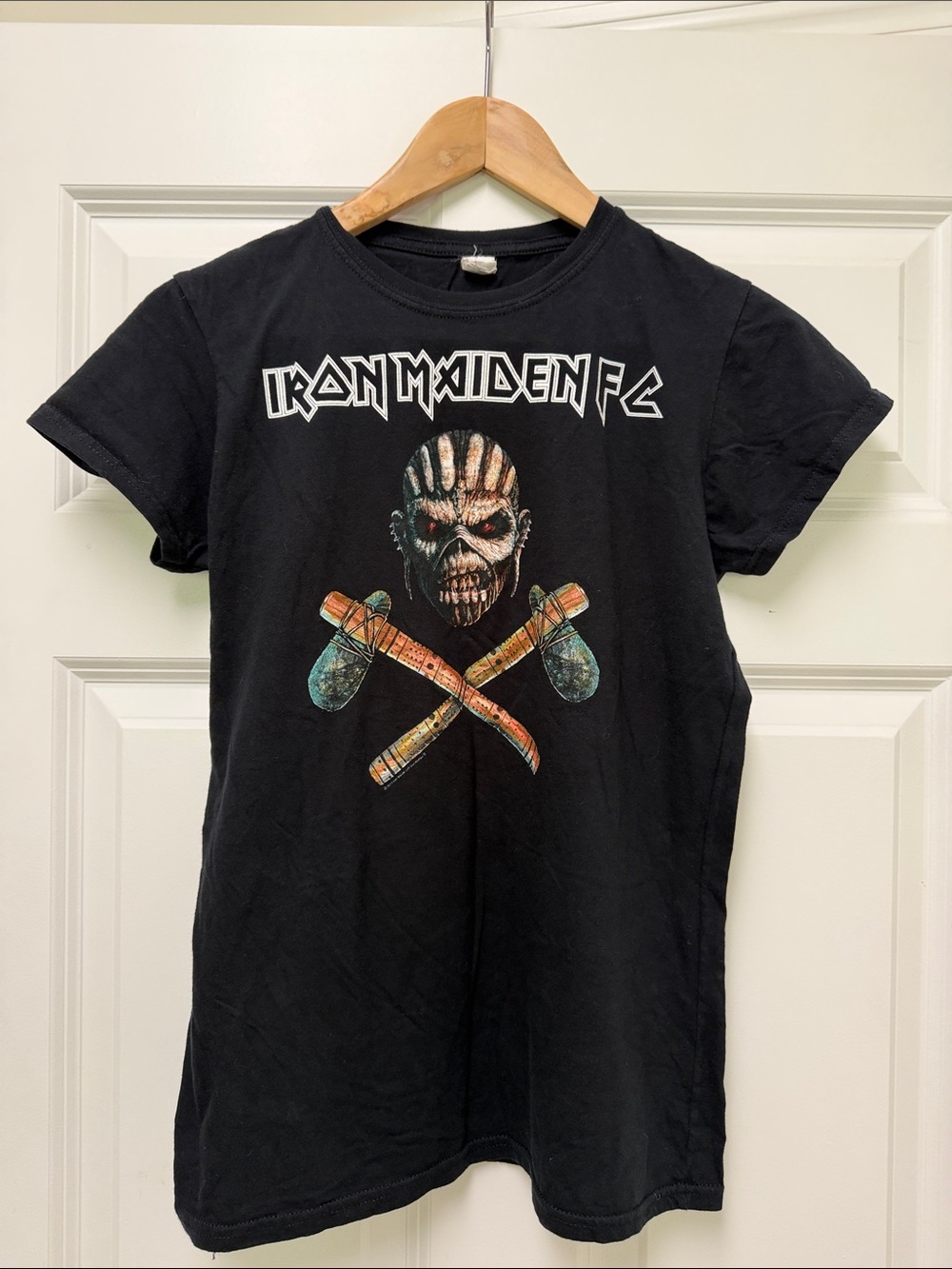 Iron Maiden Book of Souls Fan Club T-Shirt Women Size Large